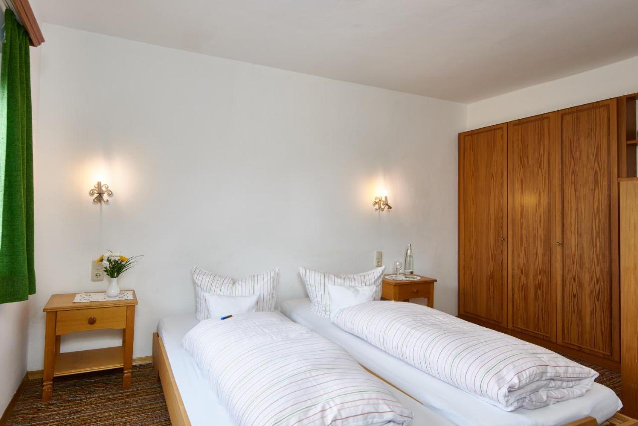 Alter Ziehbrunnen Otel Bad Endorf Dış mekan fotoğraf