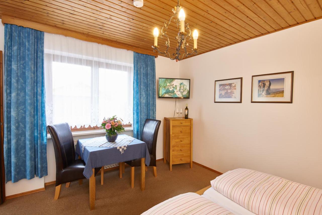 Alter Ziehbrunnen Otel Bad Endorf Dış mekan fotoğraf